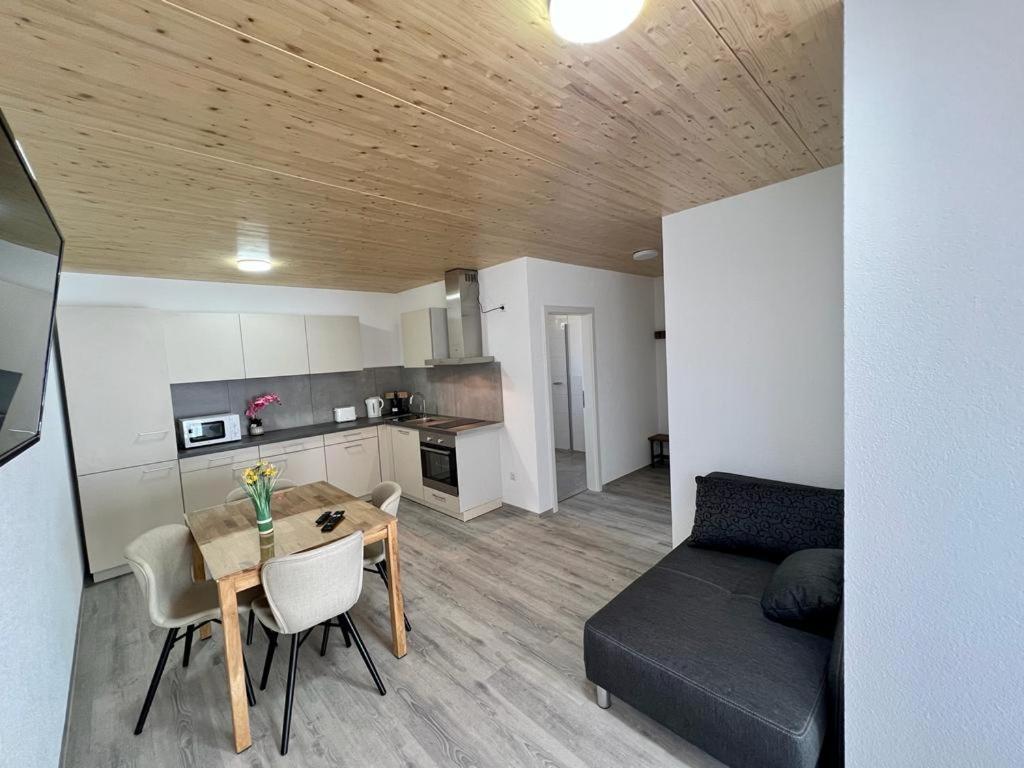 Grenzapartments * Bietingen
